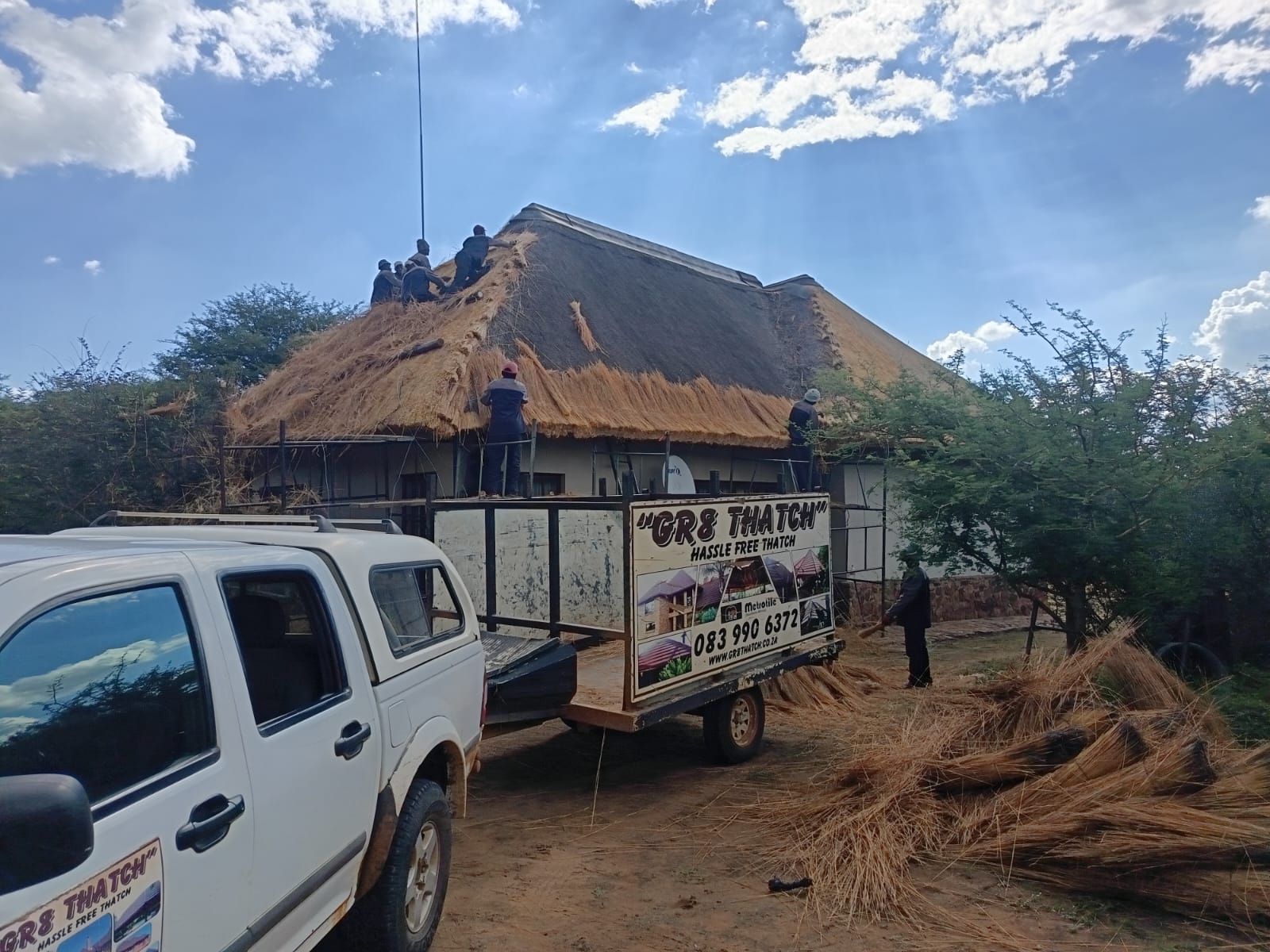 GR8 Thatch roofing project 42