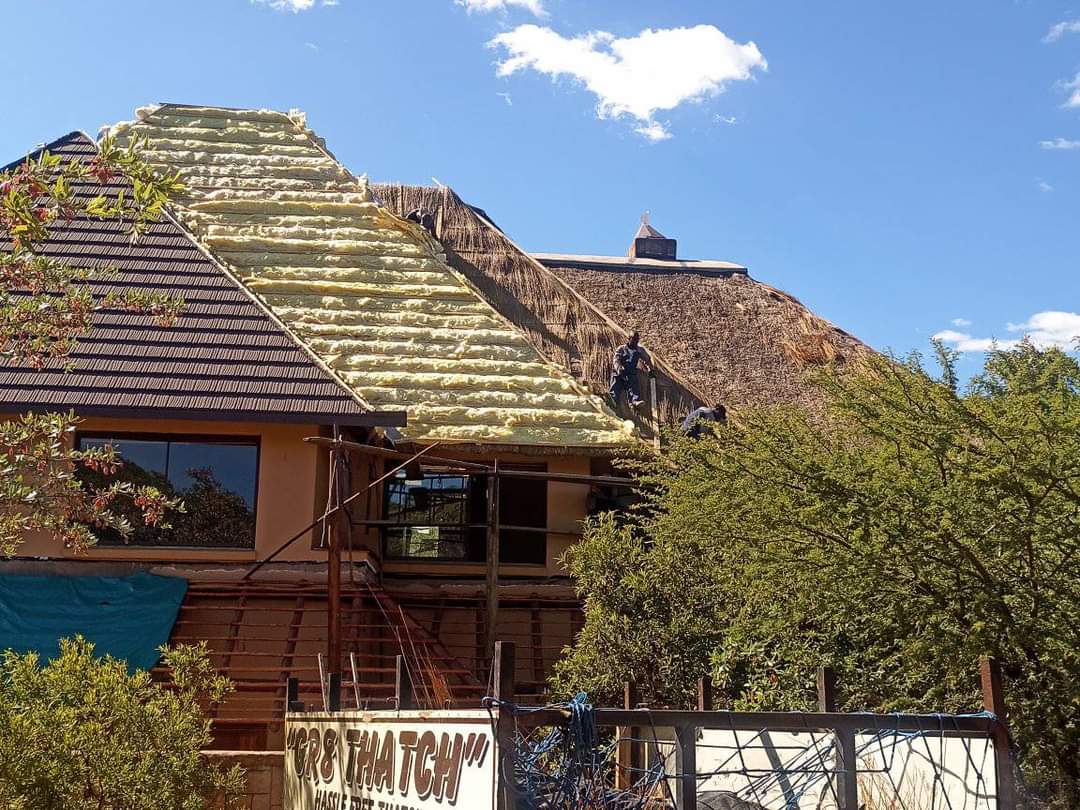 GR8 Thatch roofing project 11